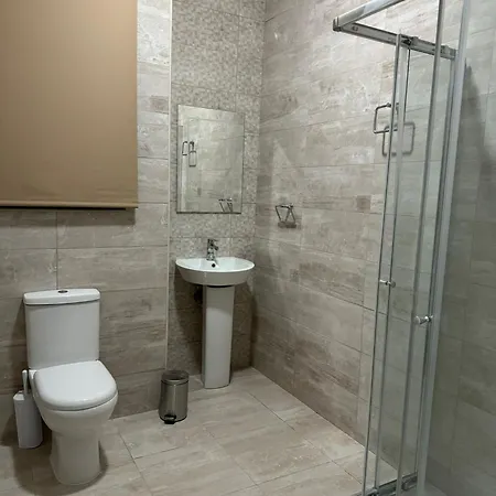 Peaceful 2 Bedroom *