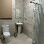 Peaceful 2 Bedroom *